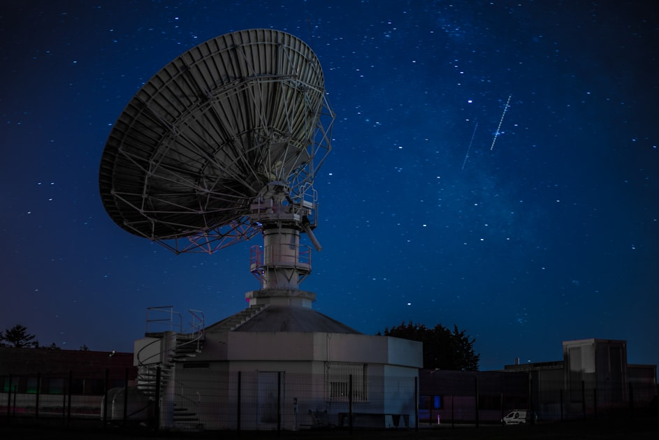 Starlink vs Traditional Internet Services
